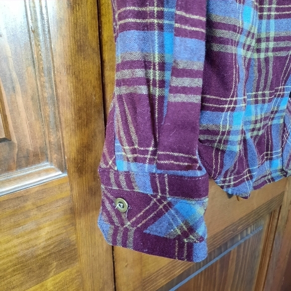 Eddie Bauer & Pendleton 100% wool burgundy plaid button down shirt - Picture 6 of 11